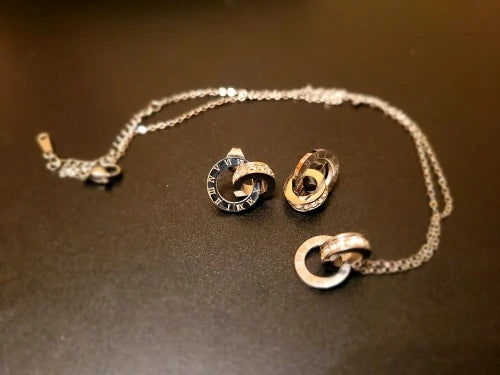 LuxeStack™ Celestial Necklace and Earrings Set – A Masterpiece of Elegance ✨