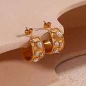 Pendientes de Aro con Perlas – Elegancia en Cada Detalle