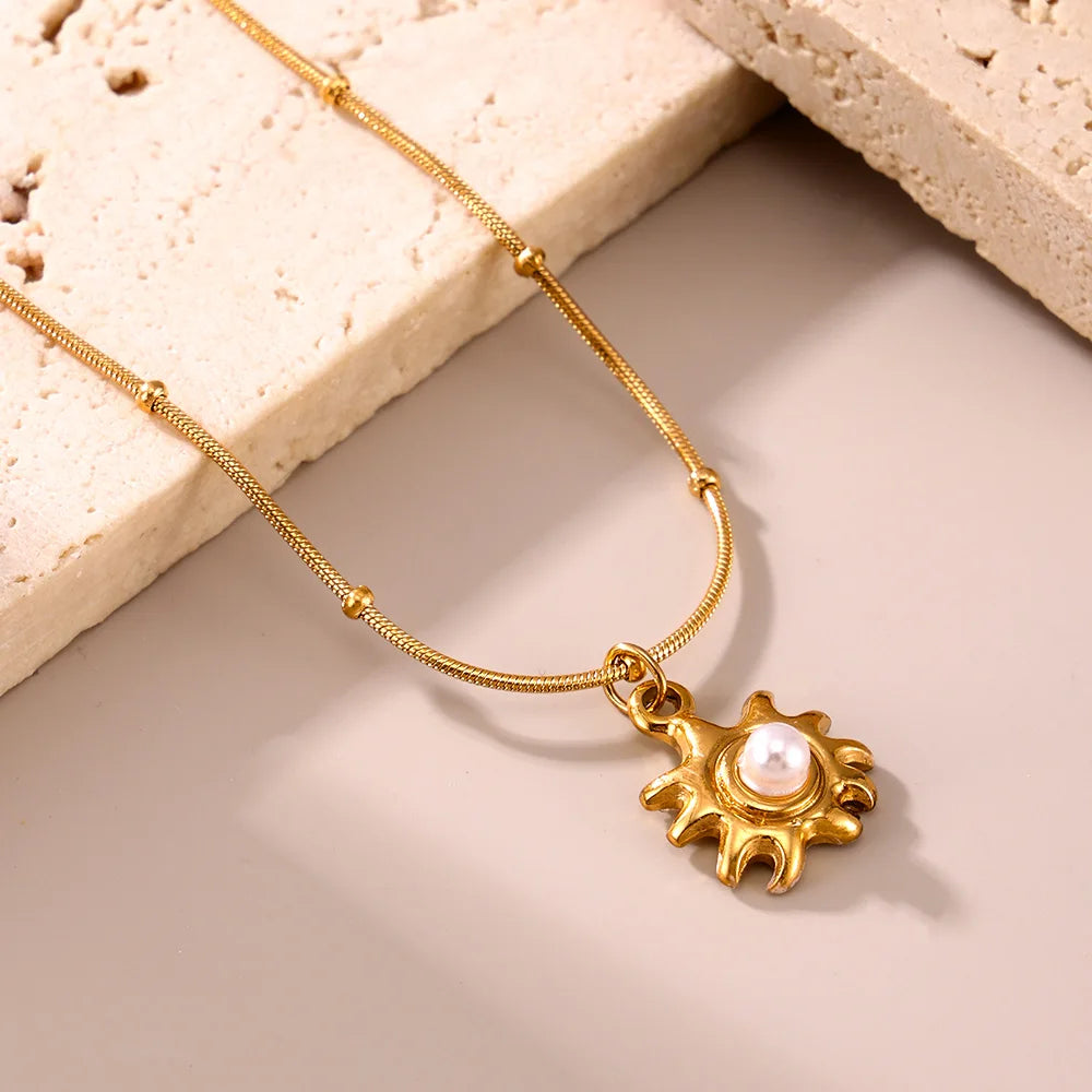 Pearl Sun Necklace with 18k Gold Pendant