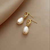 Pendientes Nudo de Perla – Elegancia Francesa