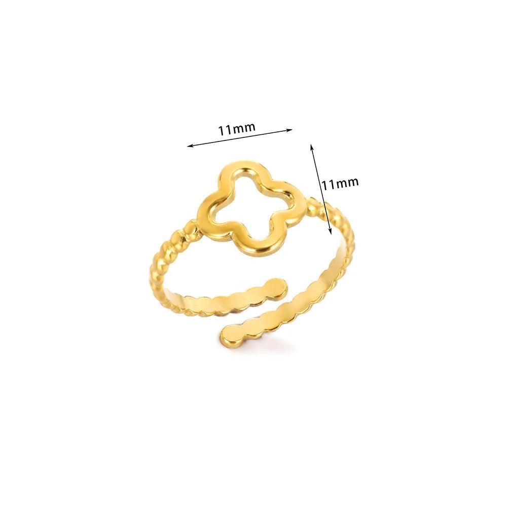 Anillo Minimalista de Trébol