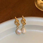Pendientes Nudo de Perla – Elegancia Francesa