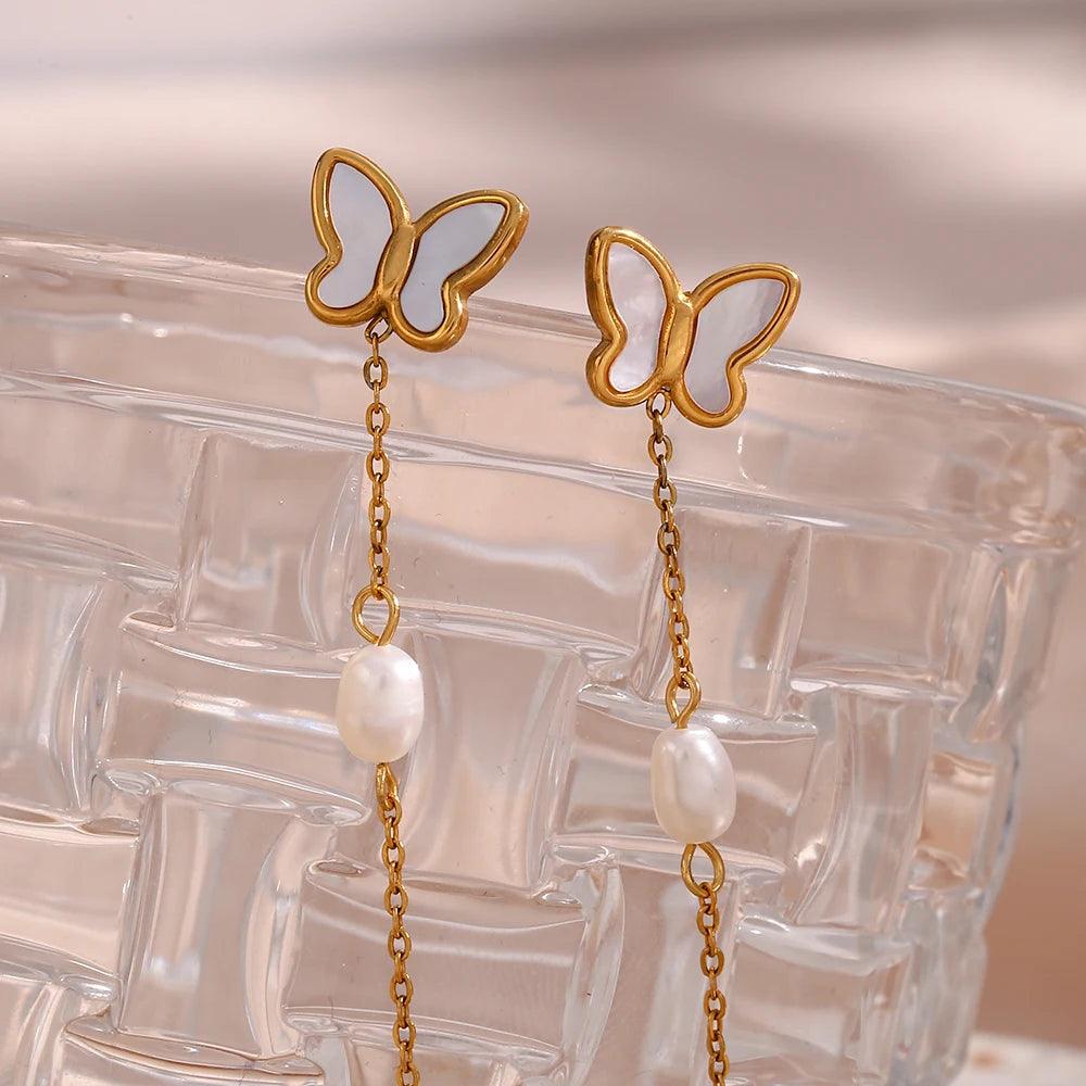 Pendientes Elegantes de Mariposa – Delicadeza y Estilo en Cada Detalle