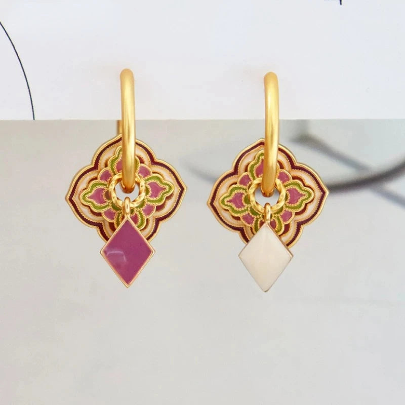 Pendientes Geométricos Bilandi – Elegancia y Modernida