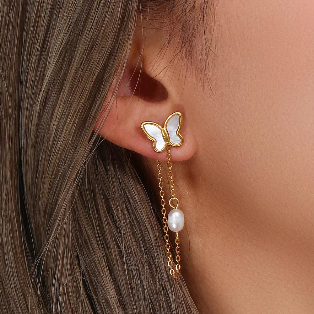 Pendientes Elegantes de Mariposa – Delicadeza y Estilo en Cada Detalle