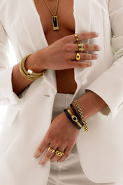 Hera Bracelet with Onyx Stone 18K Gold Plated