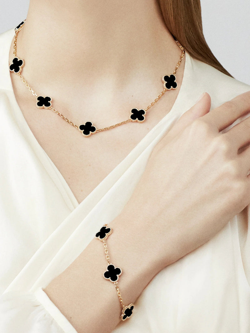 Collar Vintage Alhambra – ¡Pulsera de regalo!