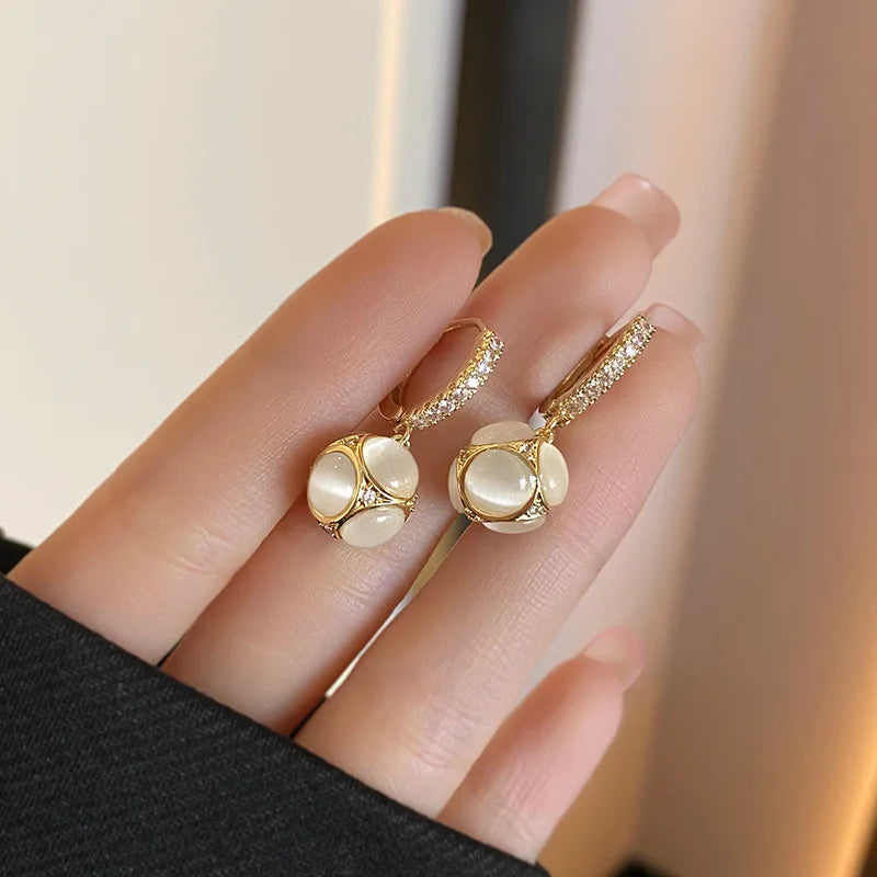 Pendientes Elegantes Retro con Piedra de la Luna