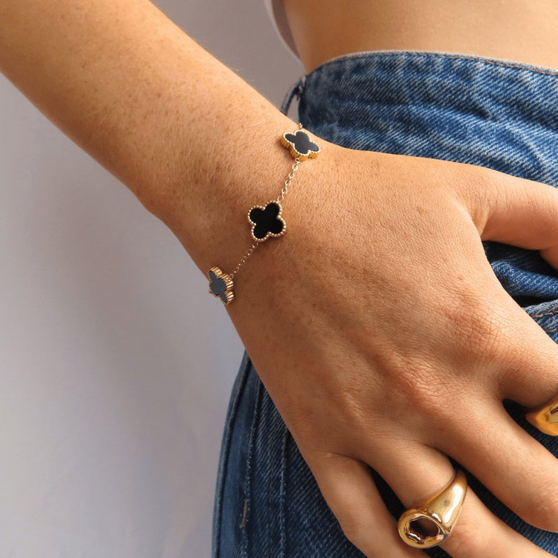Pulsera Vintage Alhambra – Suerte y Estilo con 5 Tréboles